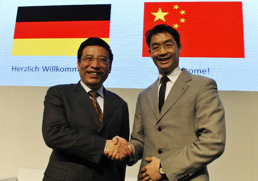 (國際)(1)中德電動汽車論壇在漢諾威舉行